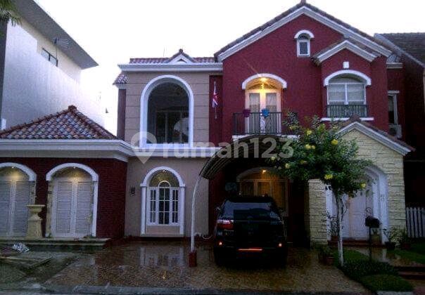 Rumah American Classic Di Golf Bogor Raya , Shm