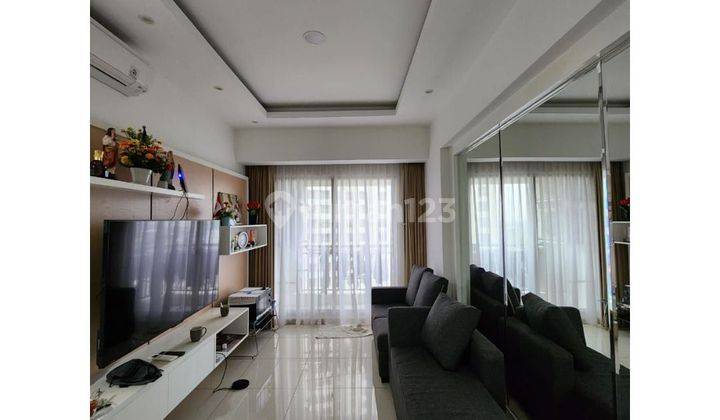 Studio Apartment at 3 th Floor M-Town Residence Last Unit Premium 2