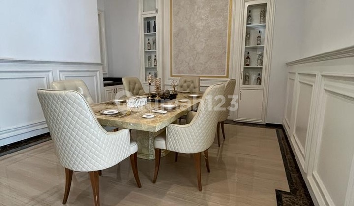 di jual rumah lux di pantai indah kapuk