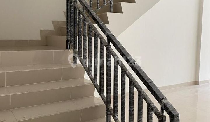 DIJUAL MURAH DAN CEPAT!  Ruko DI Golf Island