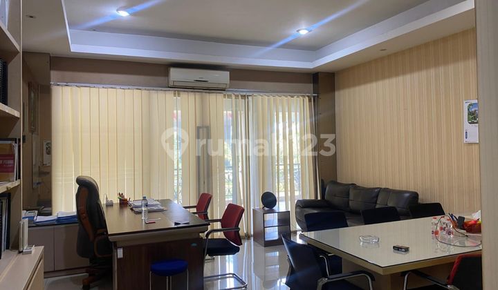 Cheap and Good Shophouse for Sale at Central Park Garden Shopping Arcade, West Jakarta. 2