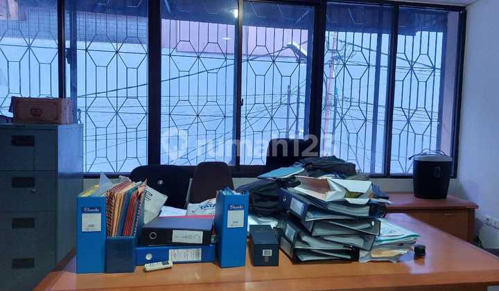 For Sale: Good Condition, Ready-to-Occupy 2-Story Shop House in Sunter