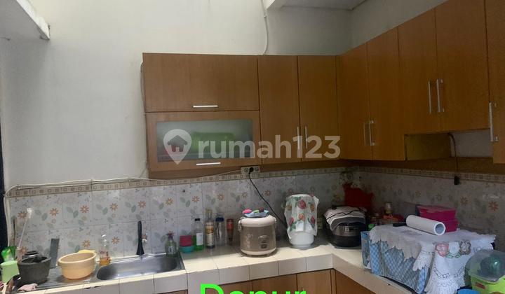 Quick Sale 2.5-Story House in Melodi Mas, Kelapa Gading, North Jakarta 2