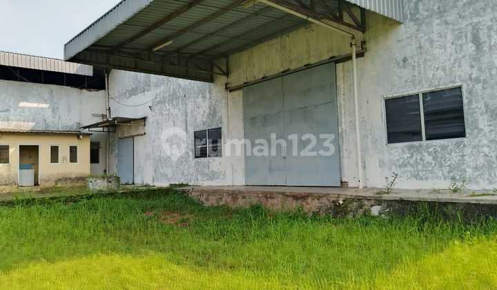 For sale: Former Garment Factory in Cisantri, Purwakarta, West Java For sale: Former Garment Factory in Cisantri, Purwakarta, West Java
