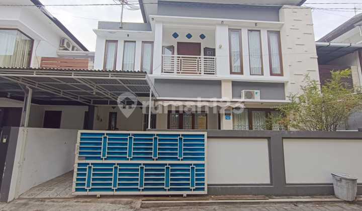 2-Story House in a Comfortable Neighborhood, Pedungan Sesetan, Denpasar, Bali