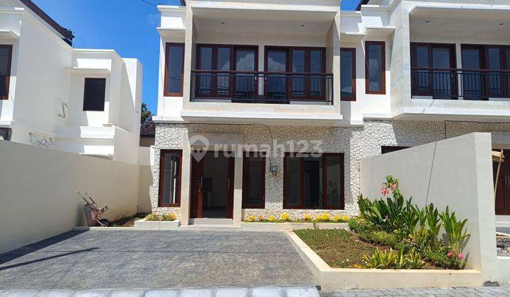 2-Story Ready-to-Occupy House Super Comfortable and Safe Goa Gong Bali