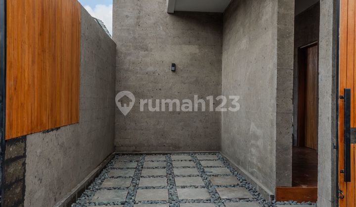 Furnished Villa Peaceful and Comfortable Atmosphere Padonan Bali