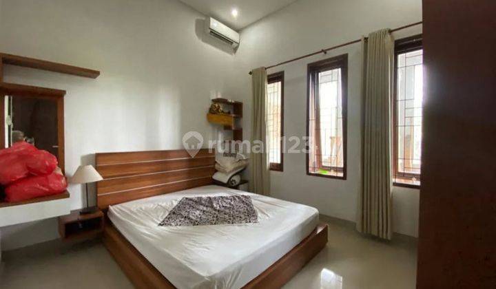 Rumah Modern 2 Lantai Suasana Tenang Renon Denpasar Bali 2