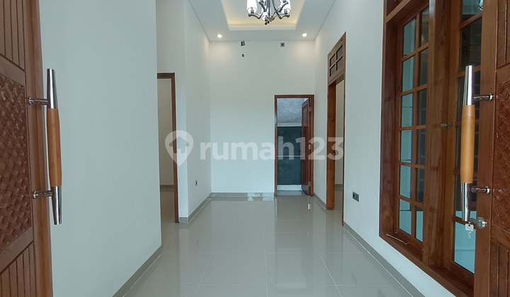 1-Storey House Ready to Occupied Only 5 Minutes to Bali Zoo Singapadu Bali 2