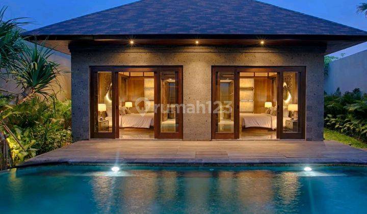 Vila Modern Mewah View Pantai Super Nyaman Nusa Dua Bali 1