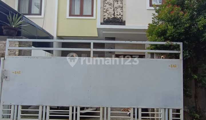 Rumah Semi Vila Renon Dekat Sanur Denpasar Bali Rumah Semi Vila Renon Dekat Sanur Denpasar Bali