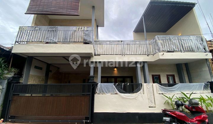 Rumah 2 Lantai Semi Villa Padangsambian Denpasar Bali