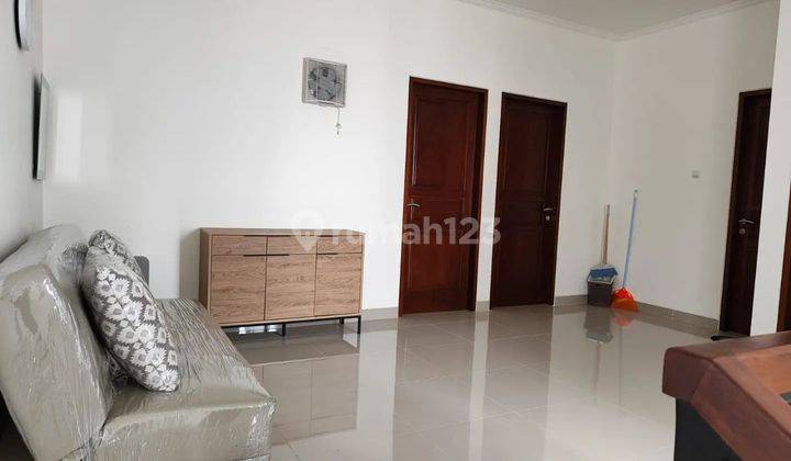 Super Comfortable Furnished 2 Storey House Seminyak Bali 2