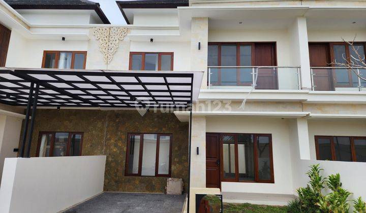 Super Comfortable Furnished 2 Storey House Seminyak Bali 1