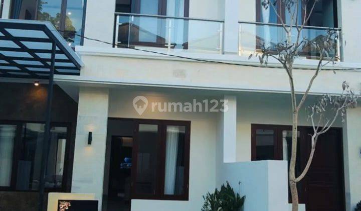 Rumah 2 Lantai Siap Huni Lingkungan Nyaman Nusa Dua Bali 2