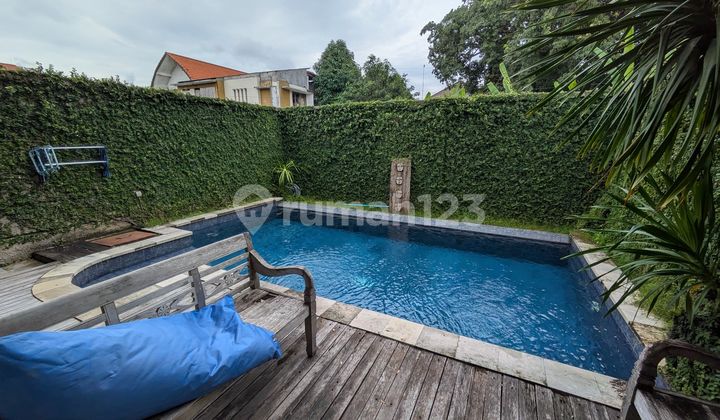 Vila 2 Lantai Dekat Bali Kiddy School Kerobokan Bali