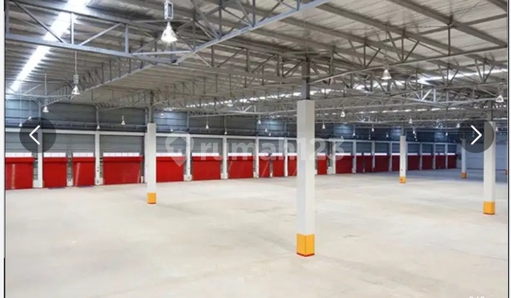 Modern Warehouse Area MM2100 Cibitung