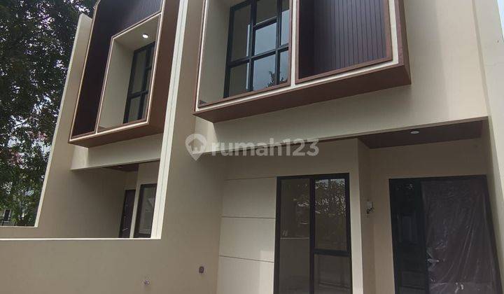 Rumah Baru 2 Lantai Metland Puri Harga Dibawah 3 M  1