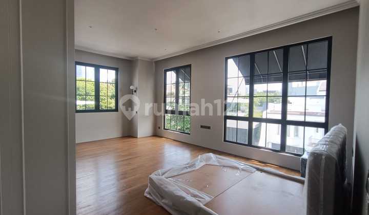 For Sale Luxury Brand New House Area Selong Senopati With Lift 40