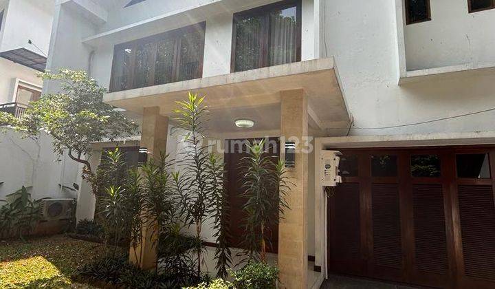 House For Rent Area Patra Kuningan  1