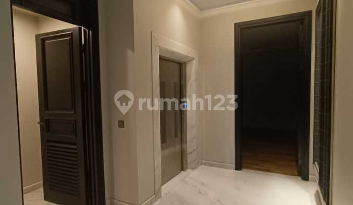 For Sale Luxury Brand New House Area Selong Senopati With Lift 12