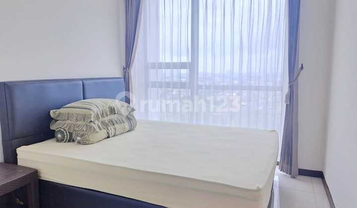 Unit Premium Cocok untuk Expat di St Moritz Penthouse , Puri  2