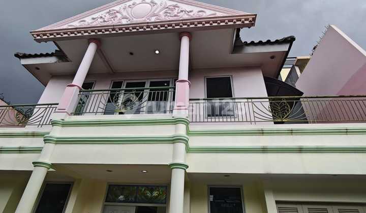 Dijual Rumah Halaman Belakang Luas Di Tomang Dijual Rumah Halaman Belakang Luas Di Tomang