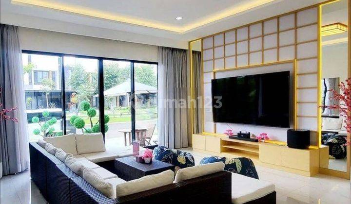 Rumah Mewah Konsep Luxury Villa Resort di Suvarna Sutera, Tangerang 2