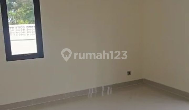 Rumah Baru Siap Huni di Gading Serpong 2