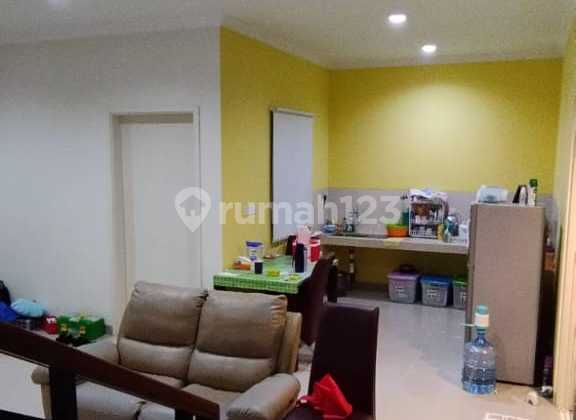 Ready-to-Occupy House in Flamingo Cluster, Gading Serpong Ready-to-Occupy House in Flamingo Cluster, Gading Serpong