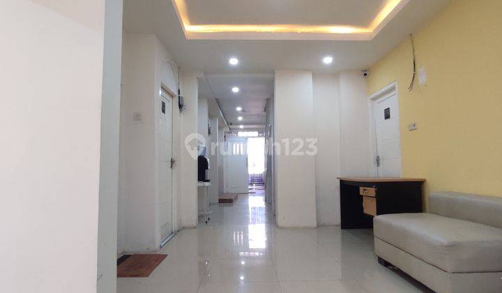 Sty, Dijual Kost 40 Pintu Dan 3 Kios di Beji, Depok 2