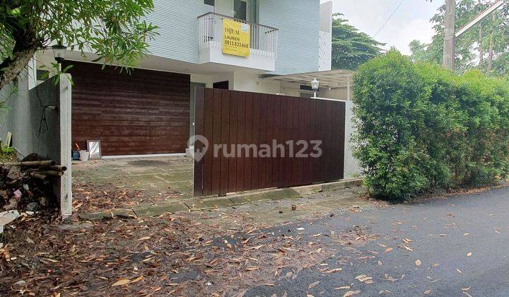 Rumah cantik siap huni Jurangmangu  Ciputat 1