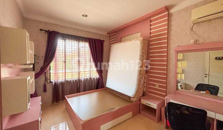 Lrn, Dijual Rumah Olivia - Alam Sutera 2