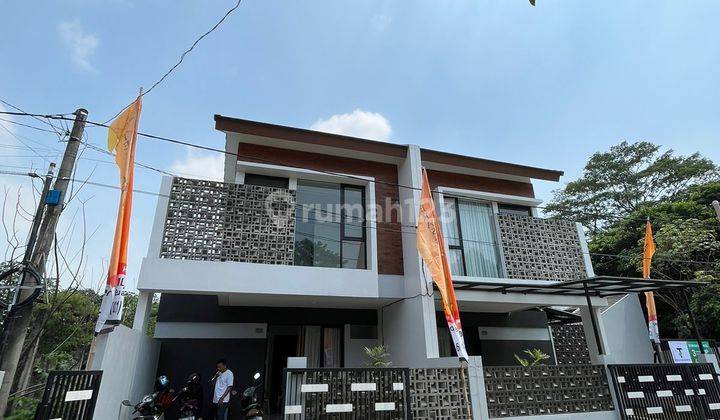 Rumah Bagus 2 Lantai Strategis Teras Grandwiz  2