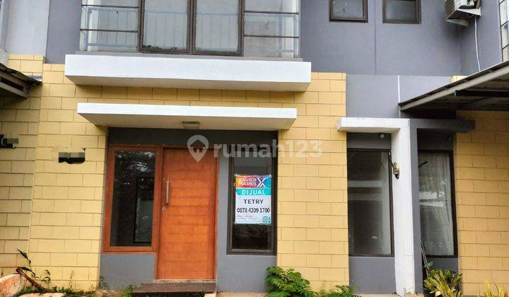 Cluster Premier Savanna, Vida, Bekasi Timur. Rumah 2 lt siap huni. 1