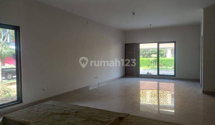 Rumah Hoek Dpn Clubhouse Di Kingspoint Residence, Dekat Sumbek 2