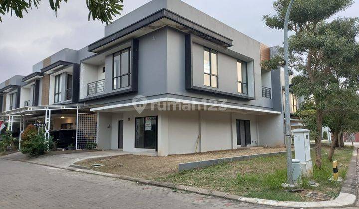 Rumah Hoek Dpn Clubhouse Di Kingspoint Residence, Dekat Sumbek