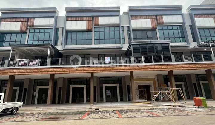 Ruko Crystal Boulevard, Summarecon Bekasi