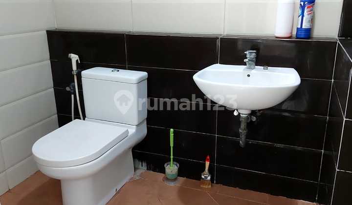 Pesona Harapan Indah, Rumah 2 lt Siap Huni, Lokasi Strategis 2