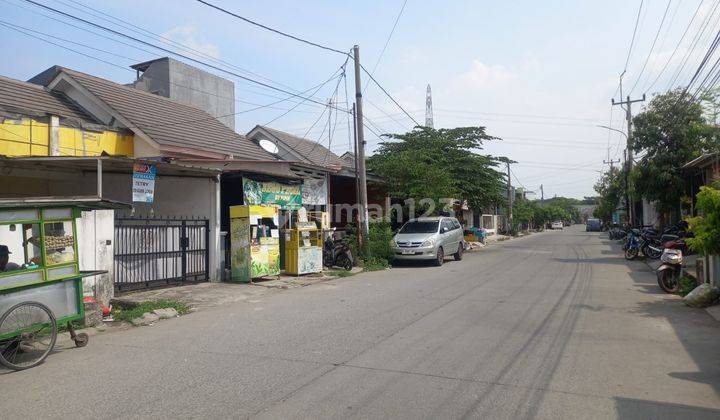 Rumah Siap Huni Pinggir Jalan Utama di Dharmawangsa Residence 2