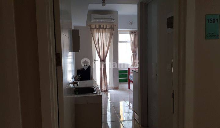 The Springlake, Summarecon Bekasi. Apt studio hdp kolam semifurnished siap huni. 1
