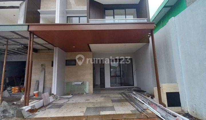 RUMAH INDENT 2 LANTAI DALAM CLUSTER DIDAERAH STRATEGIS DEKAT ST MRT NEMPEL KE LEBAK BULUS. 1