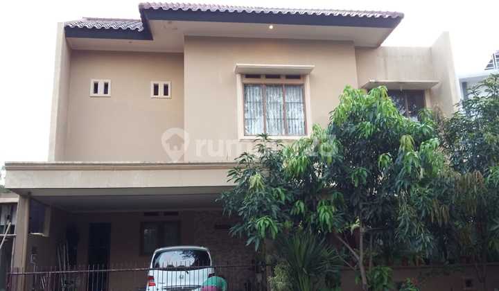 A Nice 2-Story Ready-to-Occupy House in a Cluster in the Jombang Area, Bintaro Sector 9, South Tangerang A Nice 2-Story Ready-to-Occupy House in a Cluster in the Jombang Area, Bintaro Sector 9, South Tangerang