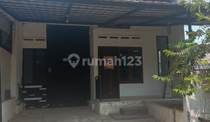 Rumah 1 Lantai Siap Huni Bebas Banjir dalam Komplek dekat Tol Limo