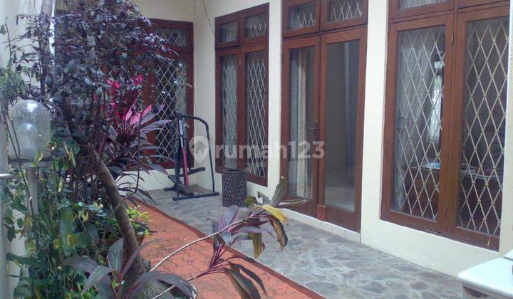 Dijual Rumah 2 Lantai Lokasi Terbaik Depan Mall Cinere Dekat Mrt 1