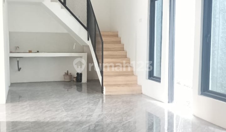 New House Ready to Occupied in a Comfortable Housing Estate in Mega Cinere Near the Toll Road 2