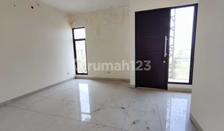 For Sale - Nice 2-Storey House in Arana Cluster | Harapan Indah 2