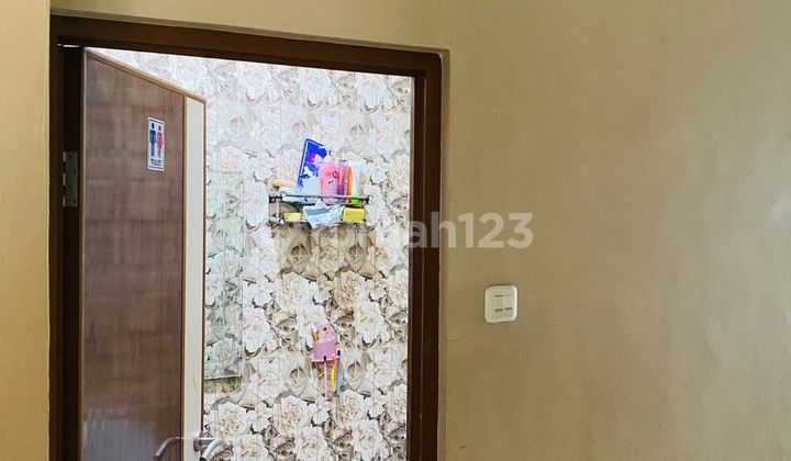 Dijual Rumah Hook 2 Lantai Fully Furnished Posisi Dekat Jalan Utama di Permata Harapan Baru Dijual Rumah Hook 2 Lantai Fully Furnished Posisi Dekat Jalan Utama di Permata Harapan Baru