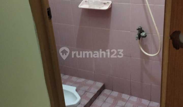 Disewakan Rumah - Harapan Indah 1, Bekasi Rumah Siap Huni, Lingkungan Nyaman, Cocok untuk Keluarga Maupun Karyawan.