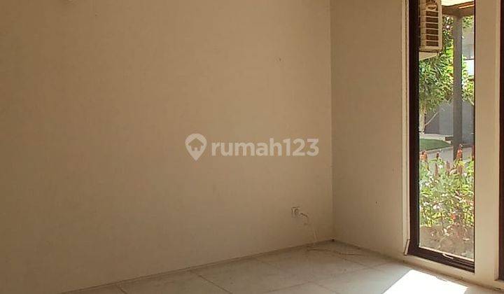 Rumah Minimalis Modern 2 Lantai Di Kota Baru Parahyangan Bandung 2